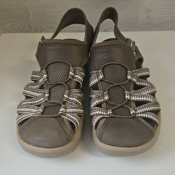 BareTraps Shoes - Baretraps- Sandals Women's 8M Khaki Lana, Hook & Loop